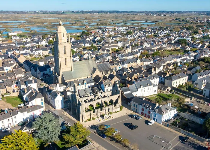 Maisons De Saint Guenole בית נופש בטז-סור-מר