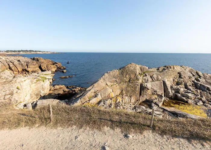 Maisons De Saint Guenole *