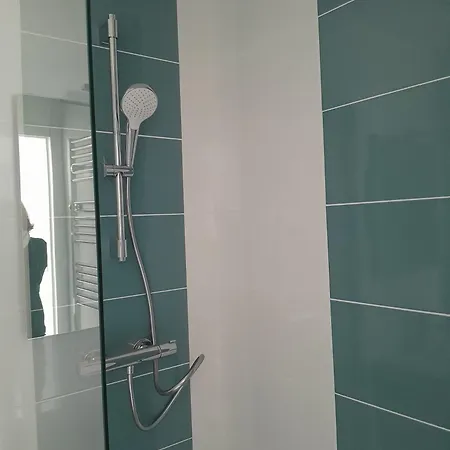 Holiday home Maisons De Saint Guenole *