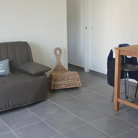 Maisons De Saint Guenole Holiday home