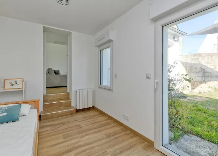 Maisons De Saint Guenole *